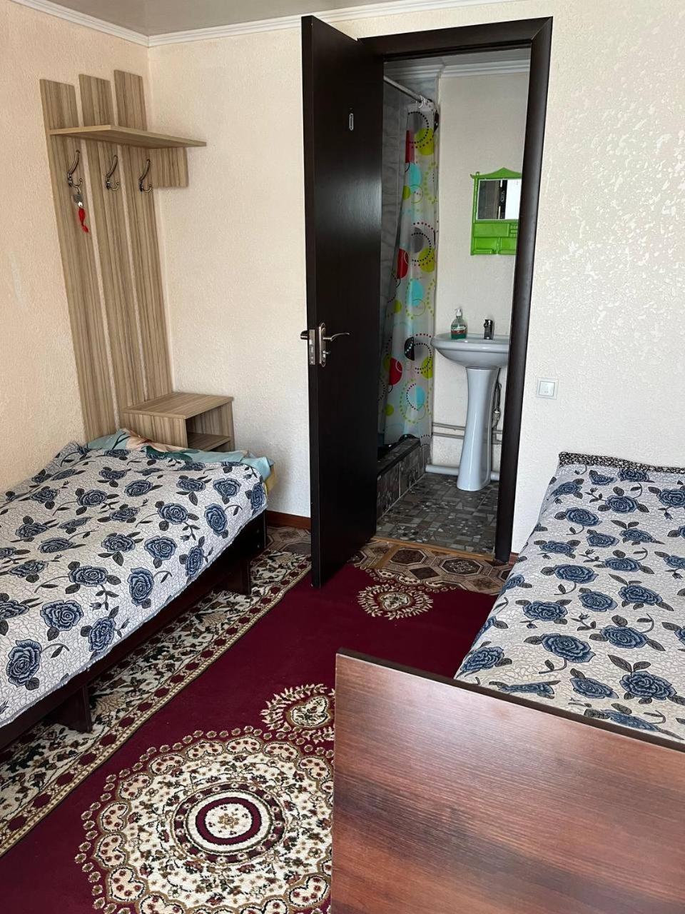 "Bilim" Guest House Tamchy Buitenkant foto