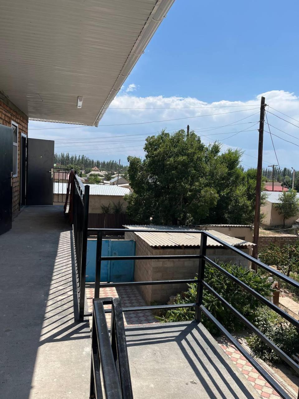 "Bilim" Guest House Tamchy Buitenkant foto