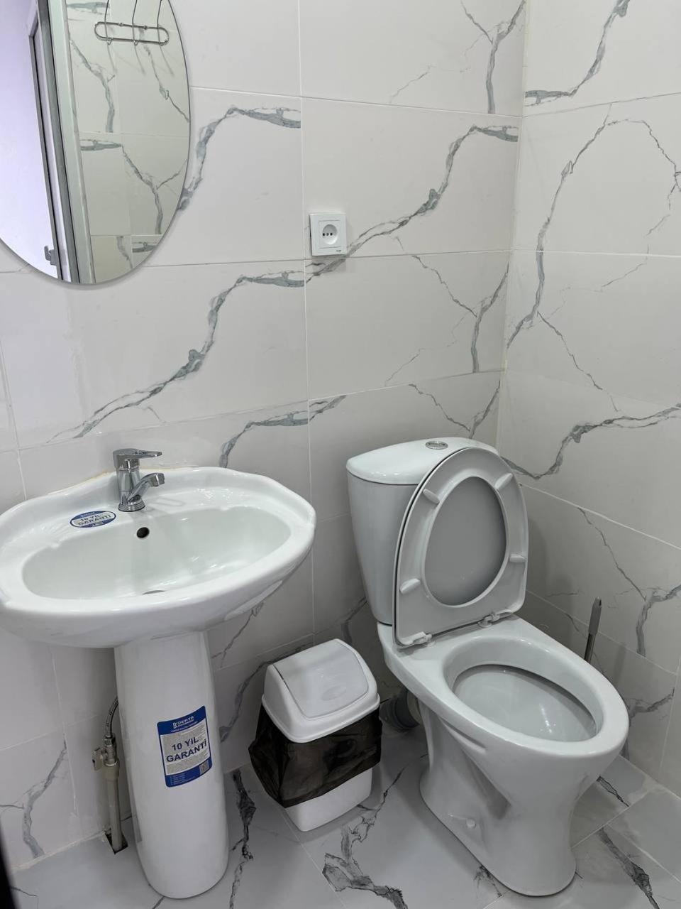 "Bilim" Guest House Tamchy Buitenkant foto